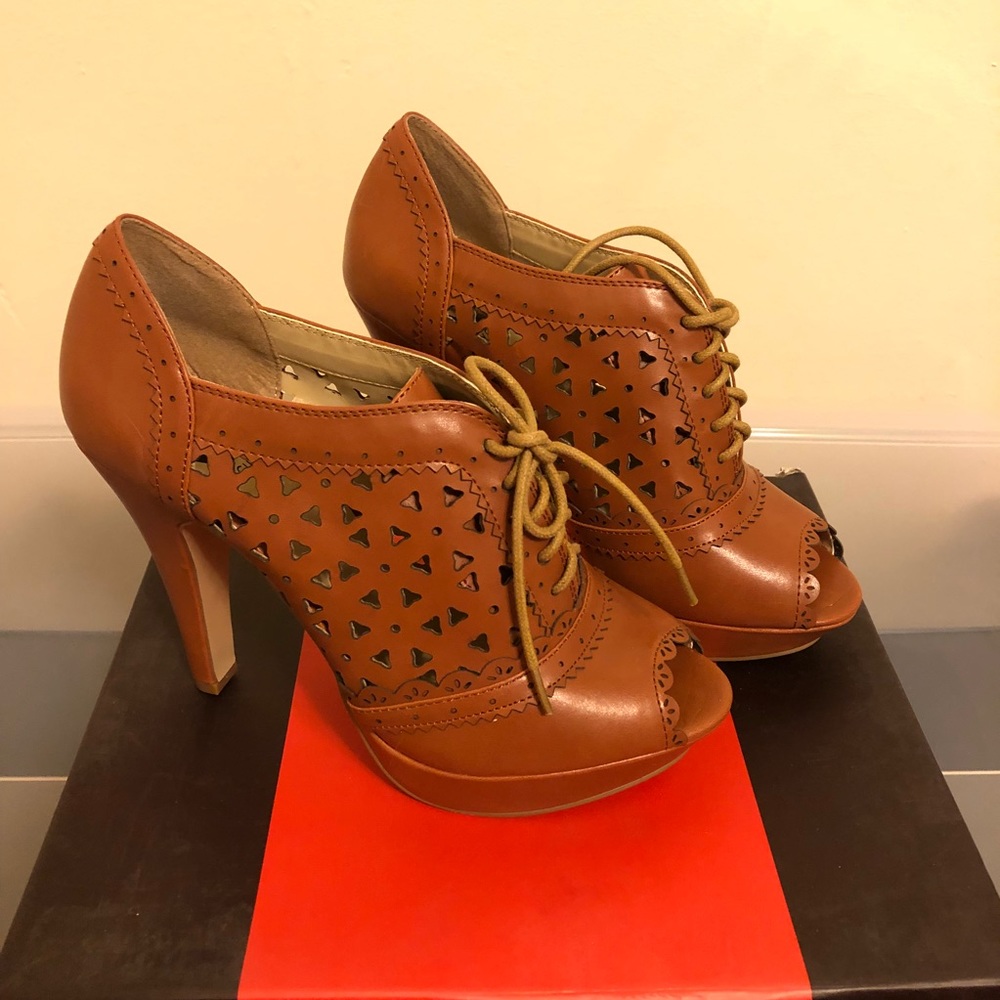 G by Guess Farleigh Bootie